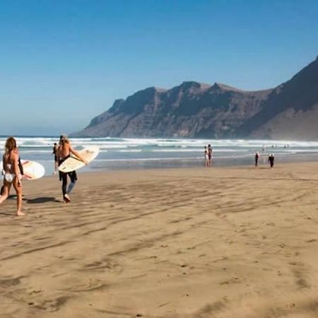 Apartamento Suite Blue Sea Famara Dış mekan fotoğraf