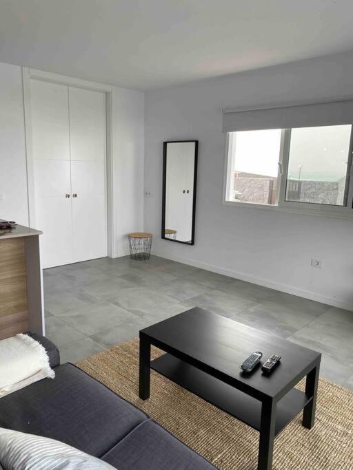 Apartamento Suite Blue Sea Famara Dış mekan fotoğraf